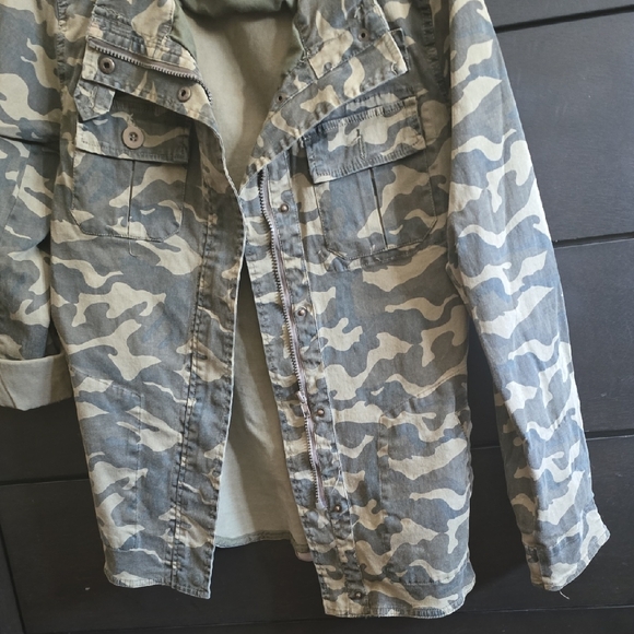Altar'd State Green Camouflage Jacket - Picture 7 of 8